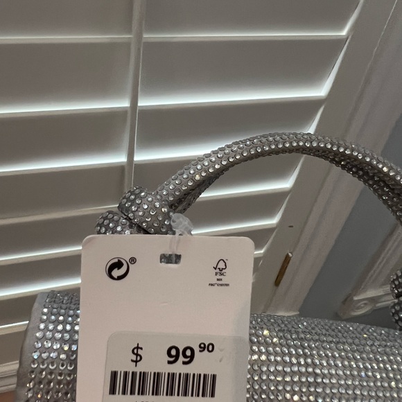 Selling Zara Purse - Picture 4 of 6